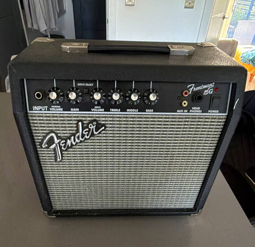 Fender frontman 15g 15w solid - 15w,
