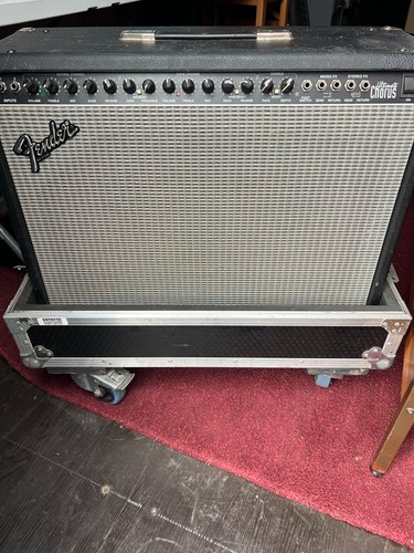 Fender ultimate chorus - chorus, 2