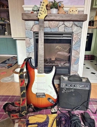 Fender 2003 indonesia sunburst - indonesia,