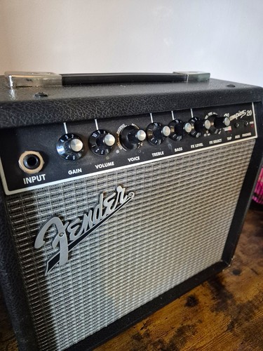Fender champion 20w - champion, 20