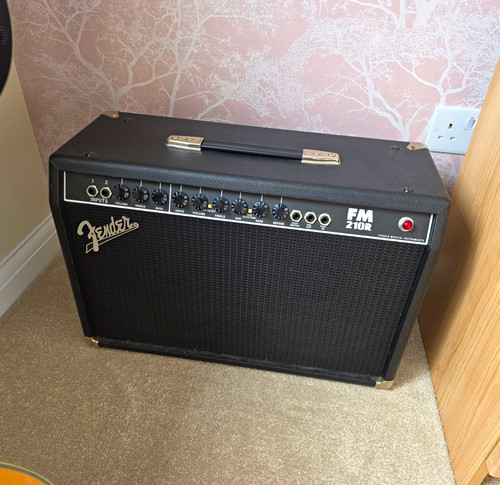 Fender 210r 20w 2x10 solid - fender, fm