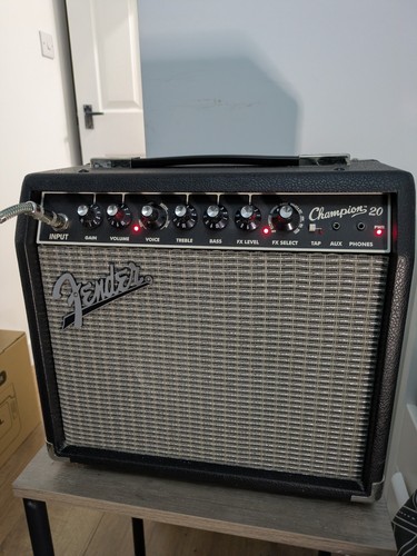 Fender champion - 20,