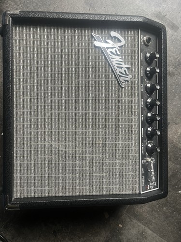 Fender champions amp 25w - champions,