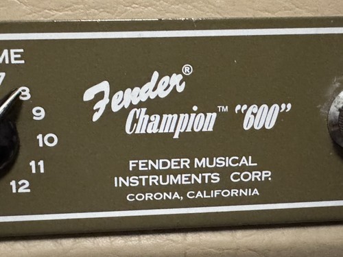 Fender champion 600 guitar - fender,