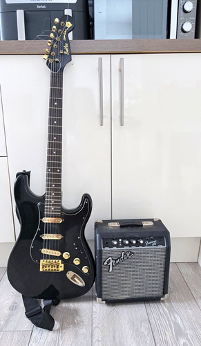 Electric guitar black - electric,
