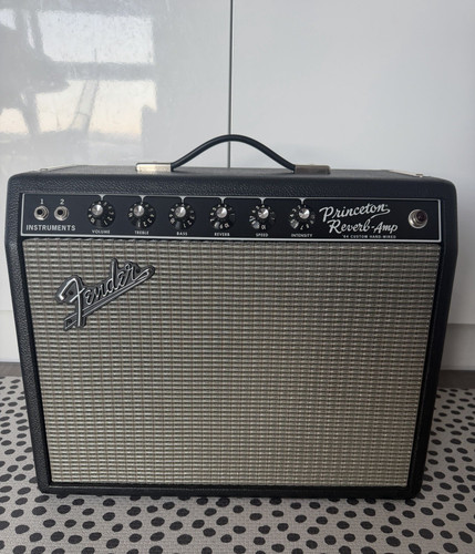Hand wired fender custom - hand-wired,